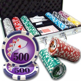 מזוודת 300 ג'יטונים רויאל