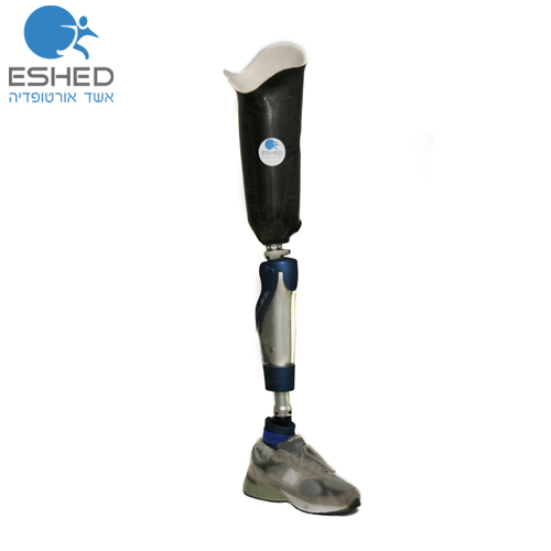 פרוטזה עם ברך C-LEG