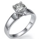 טבעת אירוסין "היהלום המרחף" בעלת נוכחות, רחבה במיוחד.