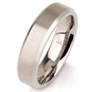 Titanium wedding bands - Brushed titanium ring with polished beveled edges - 5mm