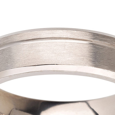 Titanium wedding bands - Brushed titanium ring with beveled edges - 5mm