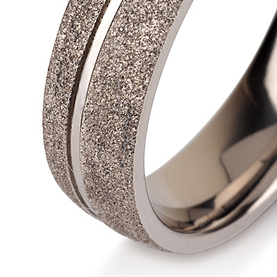 Titanium wedding bands - Sandblast titanium ring with polished engraved center - 6mm