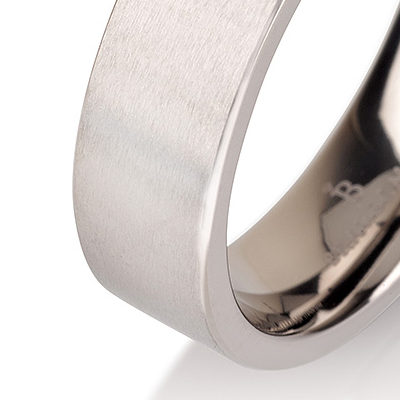 Titanium wedding bands - Delicate brushed titanium ring - 6mm