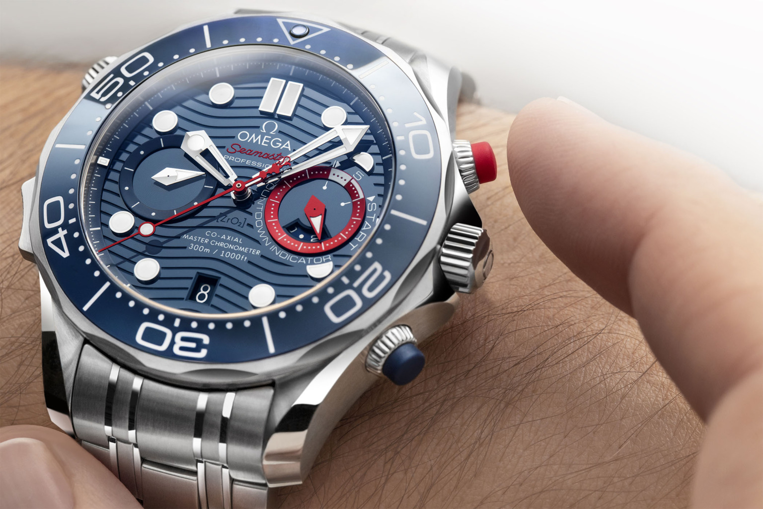 אומגה מיוחד Omega Seamaster Diver 300M 