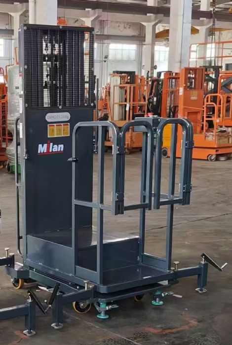 מלקטת Milan הרמה חשמלית גובה 6.1 מטר