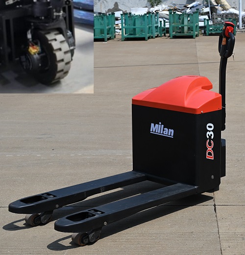 עגלת משטחים חשמלית 3 טון דגם OFFROAD מבית Milan