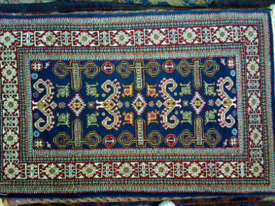 שטיח קבקזי כחול