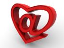 אהבה בעידן האינטרנט: 1 מכל 10 אמריקאים מחפש דייט ברשת