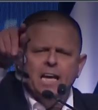 איתן כבל צילם מסך