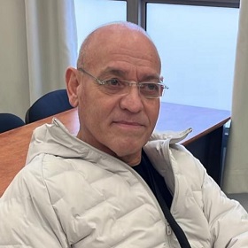 יורם נעמן צילום נאווה מהאולפן הפתוח של כנרת בראשי