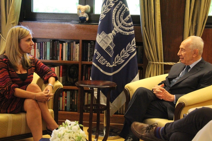פגישת הנשיא עם ניקולא מנדלסון מפייסבוק