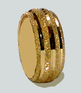 טבעת נישואין זהב 14K מקומר חריטת נצנץ ומכות יהלום (4010)