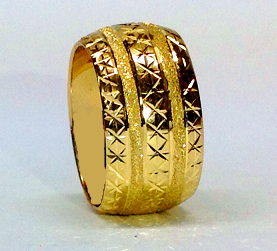 טבעת נישואין זהב 14K עם כוכבים בחריטת יהלום ושורות של נצנץ (4030)