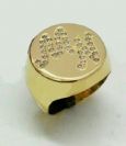 טבעת זהב חותם עם אותיות בשיבוץ אבני סברובסקי משובצים (4309)