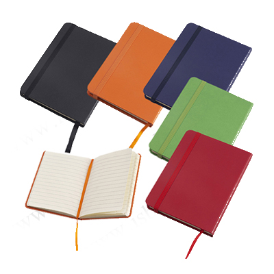 BZ2623 - מחברת A5 צבעונית עם סגירת גומייה