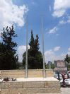 תורן אלומיניום קוני בגובה 6 מטר התקנה עם פלטות חיבור לקיר בבית כדורי תלפיות ירושלים