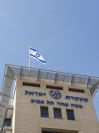 תורן אלומיניום קוני בגובה 12 מטר התקנה על גג מטה מחוז תל אביב במשטרת ישראל