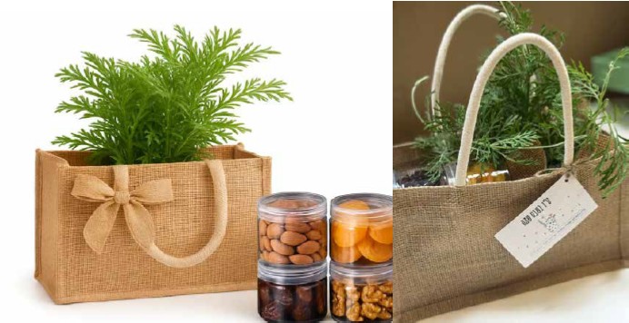 תיק יוטה עם 4 קופסאות רב פעמיות עם פירות יבשים