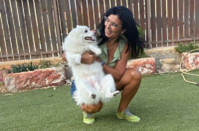 רינת בנדיקט – מטפלת רגשית בסיוע בעלי חיים לילדים ו