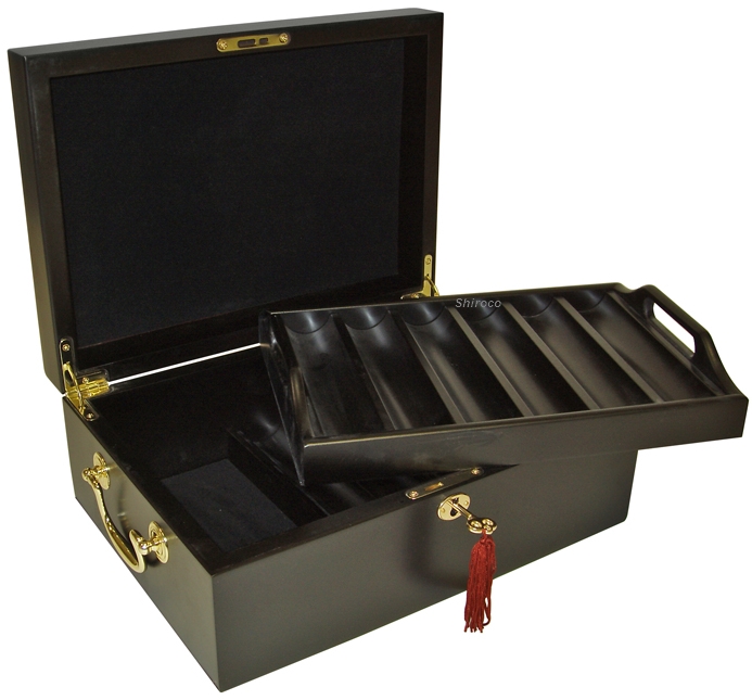 מזוודת עץ מלא ל 500 ז'יטונים ריקה