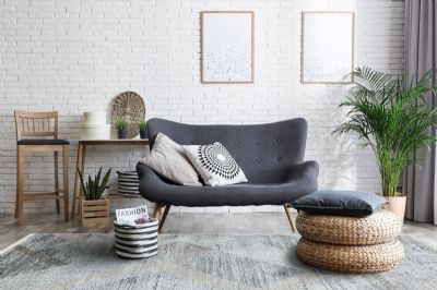 בית השטיחים והפרקט