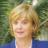 שושי רבינוביץ', מומחית בייעוץ ובליווי הורים למתבגר