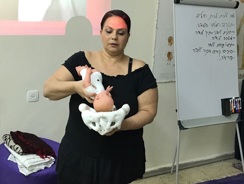 מאלי לוי -מטפלת רב תחומית, דולה ומדריכת הכנה ללידה