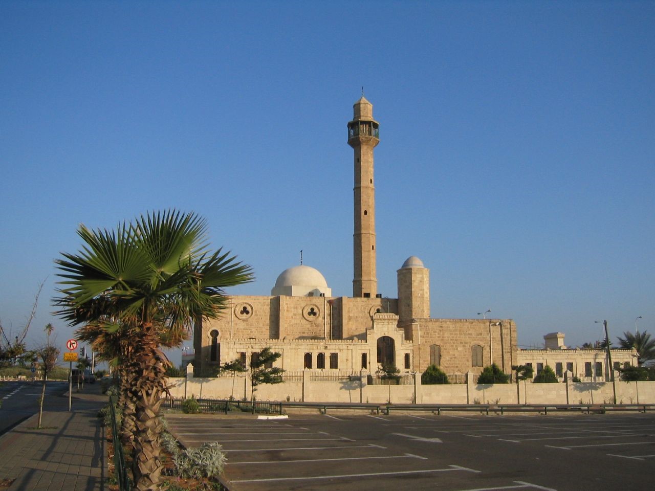 סיור מודרך מהים I דנית השכרת יאכטות