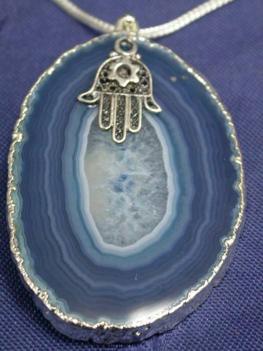 שרשרת חמסה על אגט