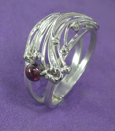 טבעת חוטים וגרנט