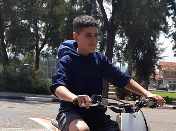גל חזן
