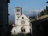 כנסייה באסיזי- אומבריה (צילום: אירית סונדרס)