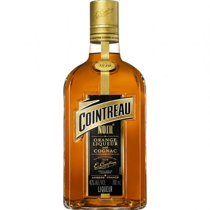 קואנטרו נואר-קוניאק Cointreau Noir with Cognac תמונה של קואנטרו נואר-קוניאק Cointreau Noir with Cognac