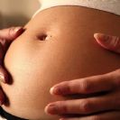 פיטורי עובדת בהריון אשר יצאה לחופשה ללא אישור – נעשו כדין